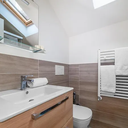 Apartment Brera - Sella Charme Castle View *